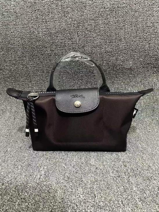 Picture of Longchamp Handbags _SKUfw186540909fw